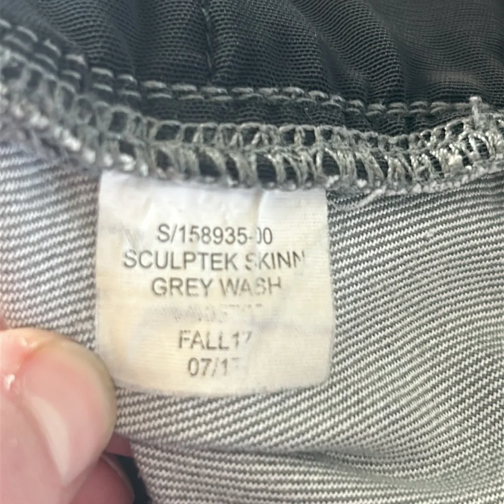 Athleta Skulptek Jeans in gray size 6